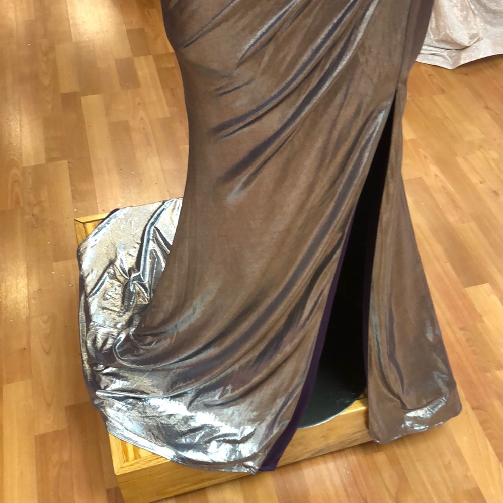 ⭐️SOLD⭐️ Silver-purple prom dress - Picture 3 of 8